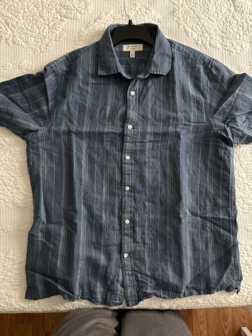 Banana Republic men’s banana